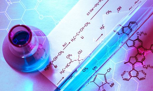 Chemical reactions that occur during seasoning